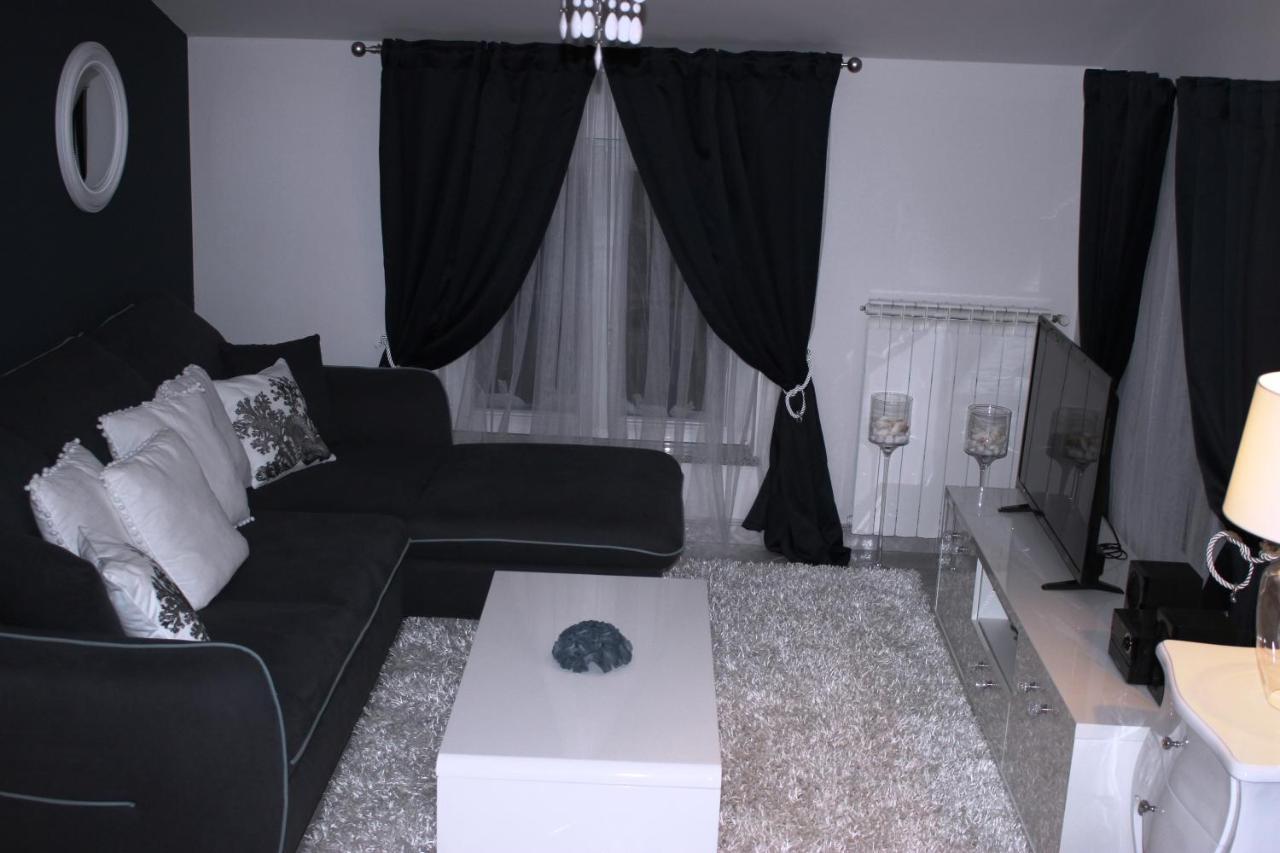 Apartments Christine Умаг Экстерьер фото