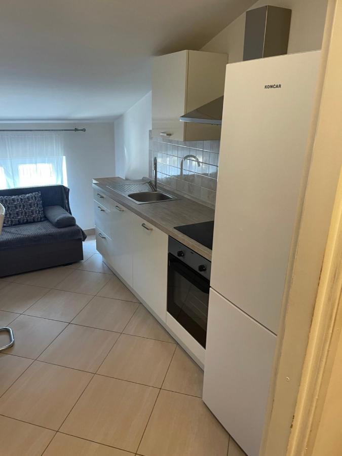 Apartments Christine Умаг Экстерьер фото